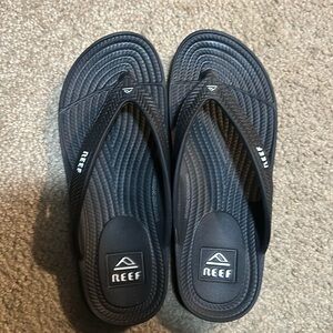 Reef sandals
